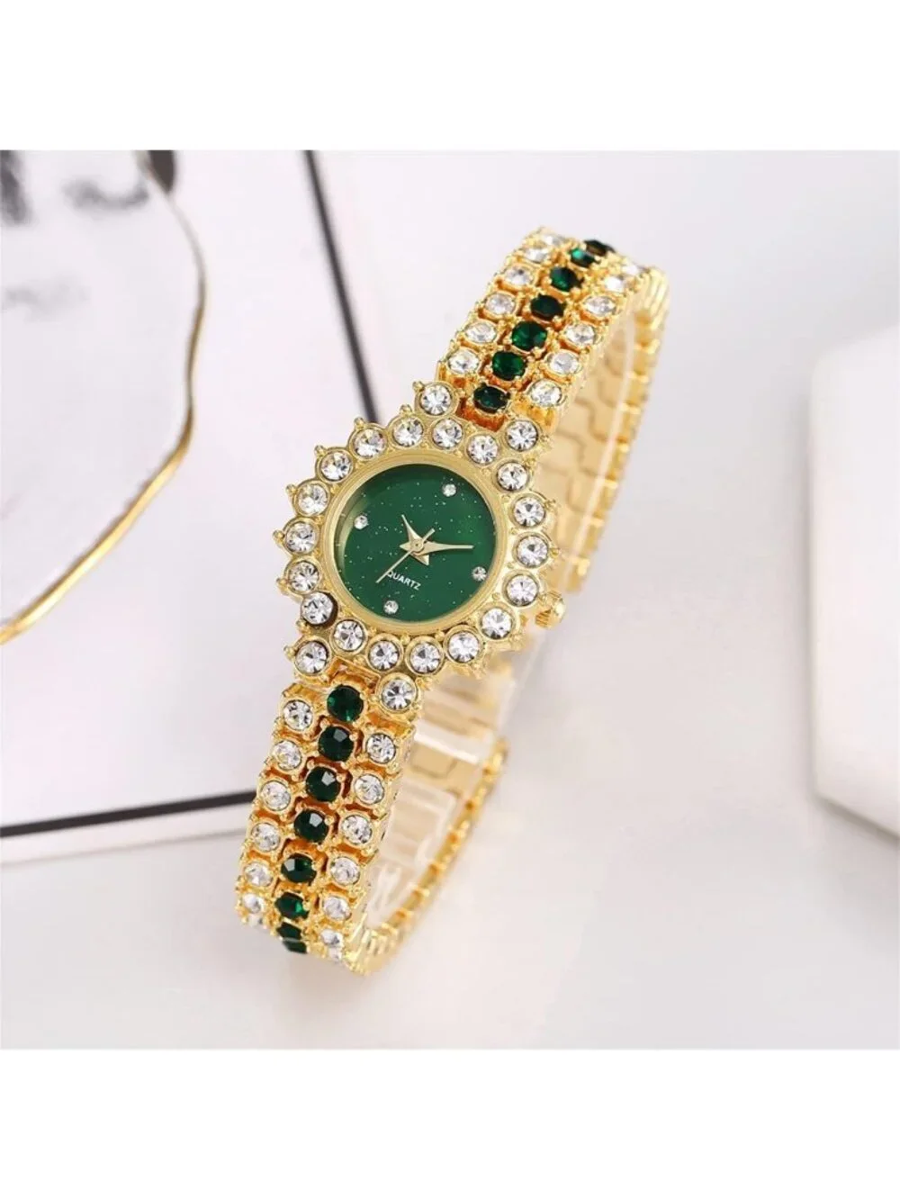 Women's Green Analog Quartz Elegant Steel Belt Diamonds Bracelet Set Wrist Watch